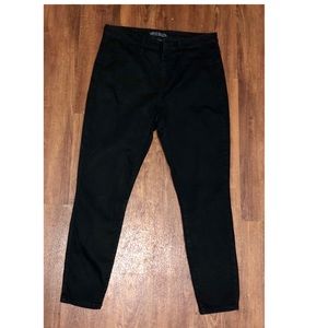 Black Stretchy Jeans‼️